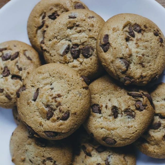 Chocolate Chip Cookie (1 Piece).